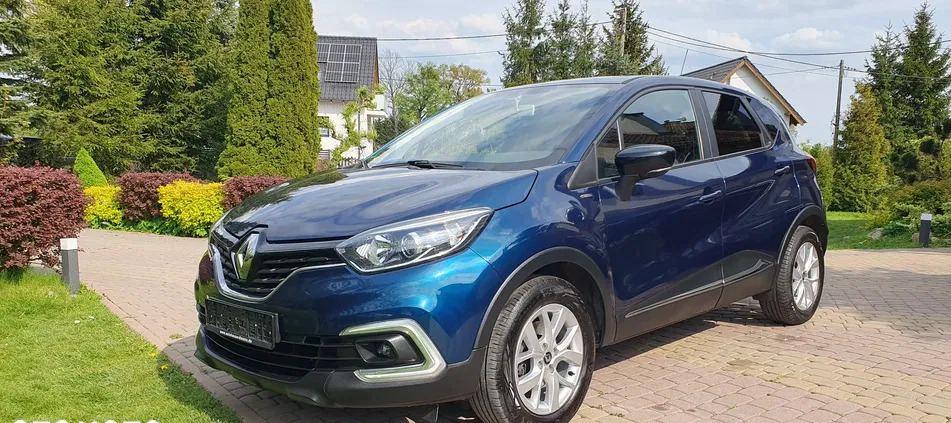 samochody osobowe Renault Captur cena 57999 przebieg: 105000, rok produkcji 2019 z Pasłęk